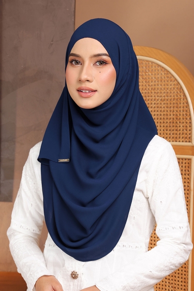 Aralyn Babes in Navy